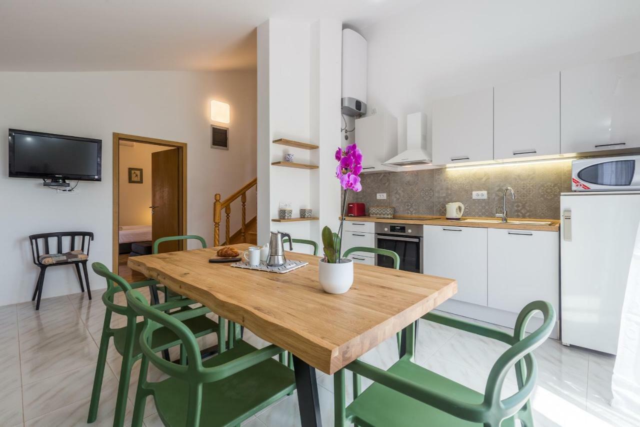 Apartment Lungera Pula Extérieur photo